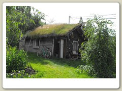 Someone actually lives there