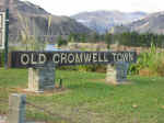 cromwell-01.jpg (93548 bytes)