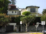 houses-01.jpg (85566 bytes)