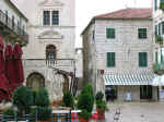kotor07.jpg (124522 bytes)