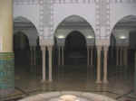 mosque27.jpg (48360 bytes)